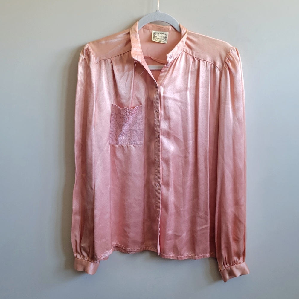 Vintage Gunnesax‎ Satin Floral Pocket Button Down Blouse